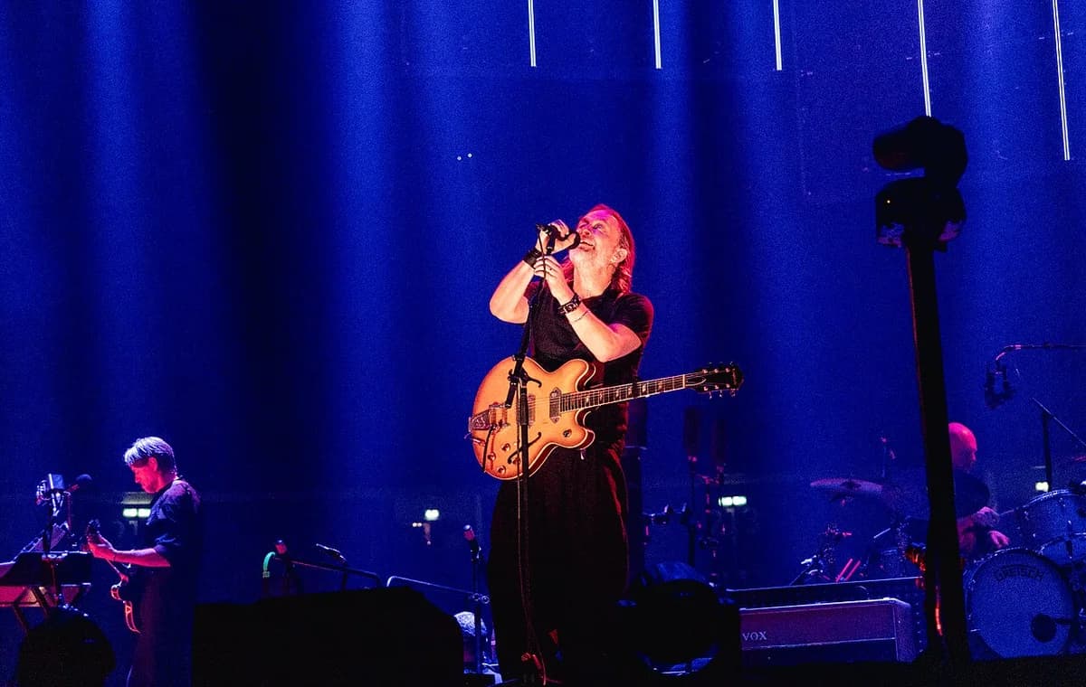 2025 Radiohead live concert at Uber Arena, Berlin 92.jpg